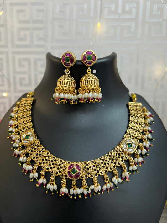 Gold polished necklace set by Kurti Connection USA