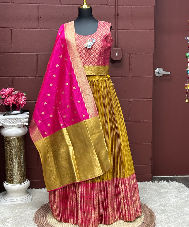 Pattu lehenga set