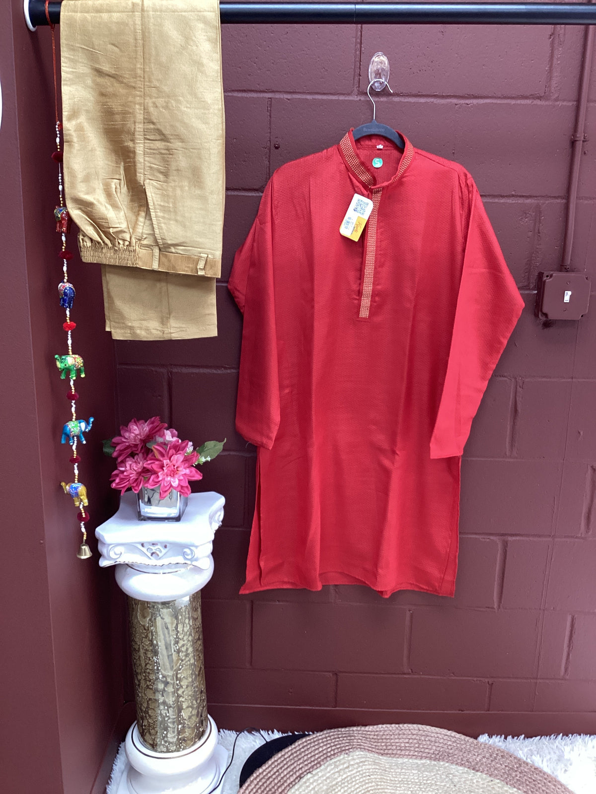 Red mens kurta set