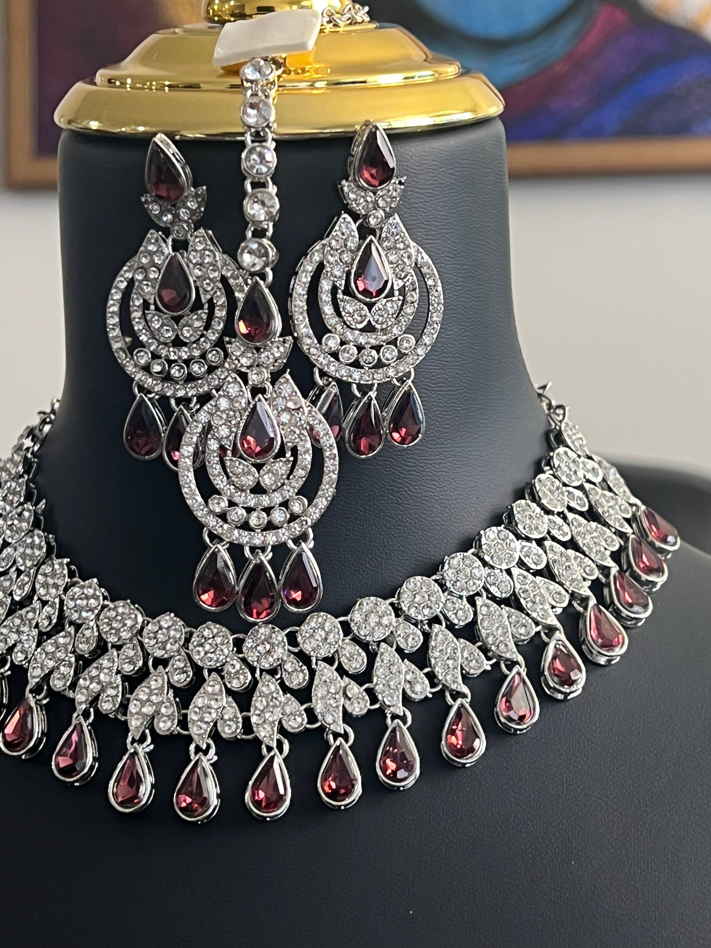 Wine wonder : necklace set by Kurti Connection USA