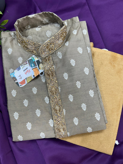 8D252C2E-162B-4B9F-8ED9-5015D0FB308C - Kurti Connection USA