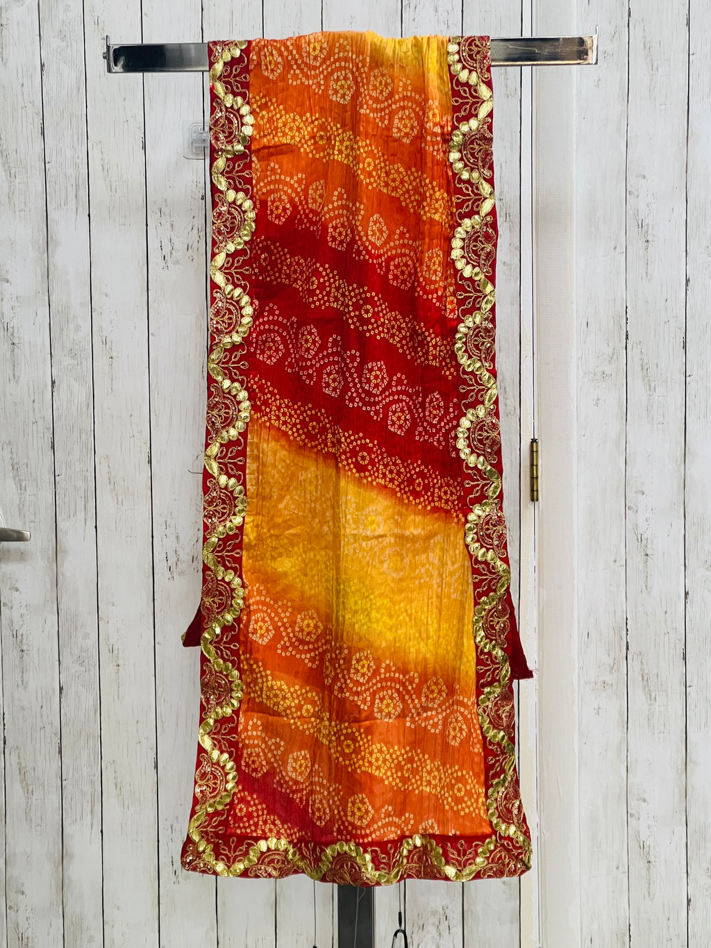 Gota Patti Bandhani dupatta