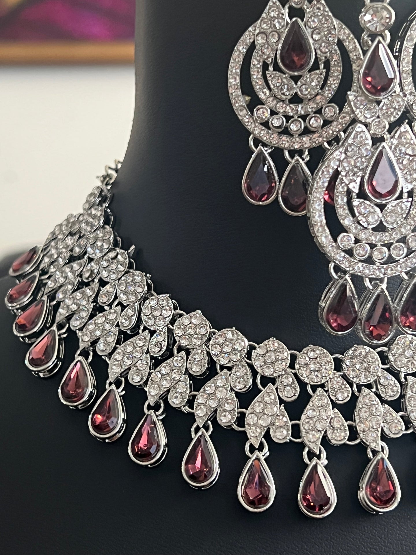 Wine wonder : necklace set by Kurti Connection USA