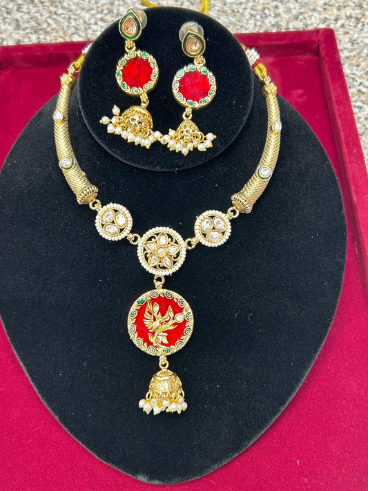 Gold polished necklace set by Kurti Connection USA