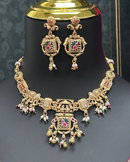 Antique finish necklace set
