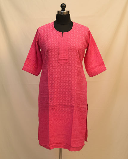 Chikankari kurti