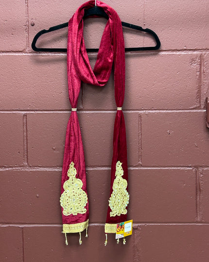 Velvet shawl
