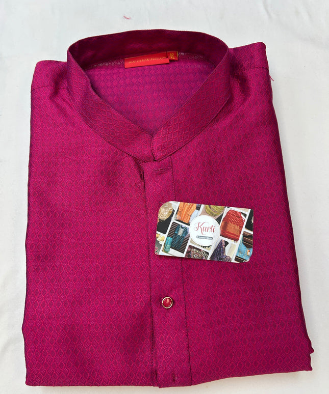 Kurti Connection USA magenta men's kurta with a sophisticated diamond-patterned jacquard weave and mandarin collar.
