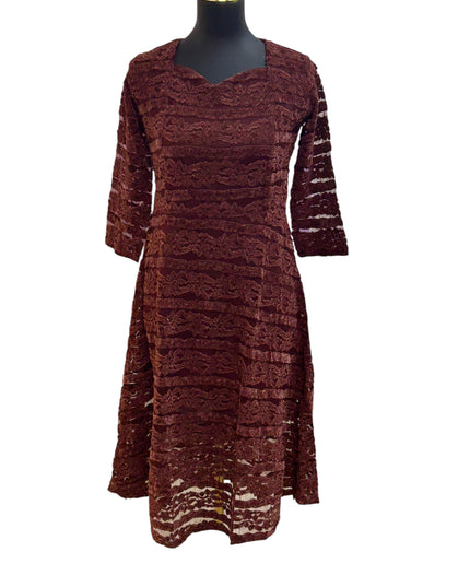 Kurti Connection USA maroon velvet midi dress with lace overlay, sweetheart neckline, and three-quarter sleeves.